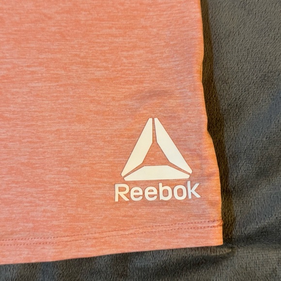 Reebok Sleeveless Tank Top
#1135 - Picture 4 of 6
